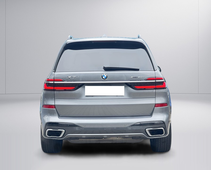 BMW X7 2025 — imagine 3