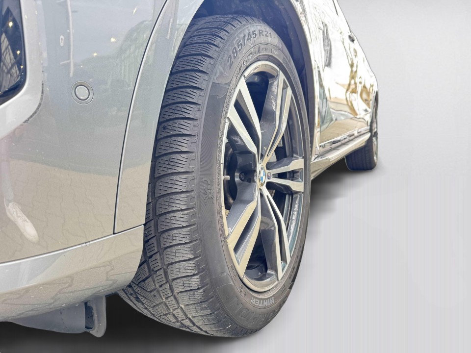 BMW X7 xDrive40i M-Sport - foto 31