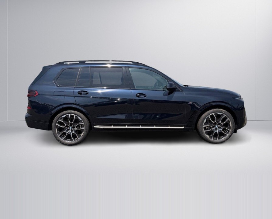 BMW X7 2025 — imagine 3