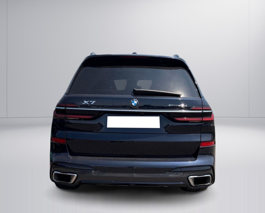 BMW X7 2025 — imagine 5