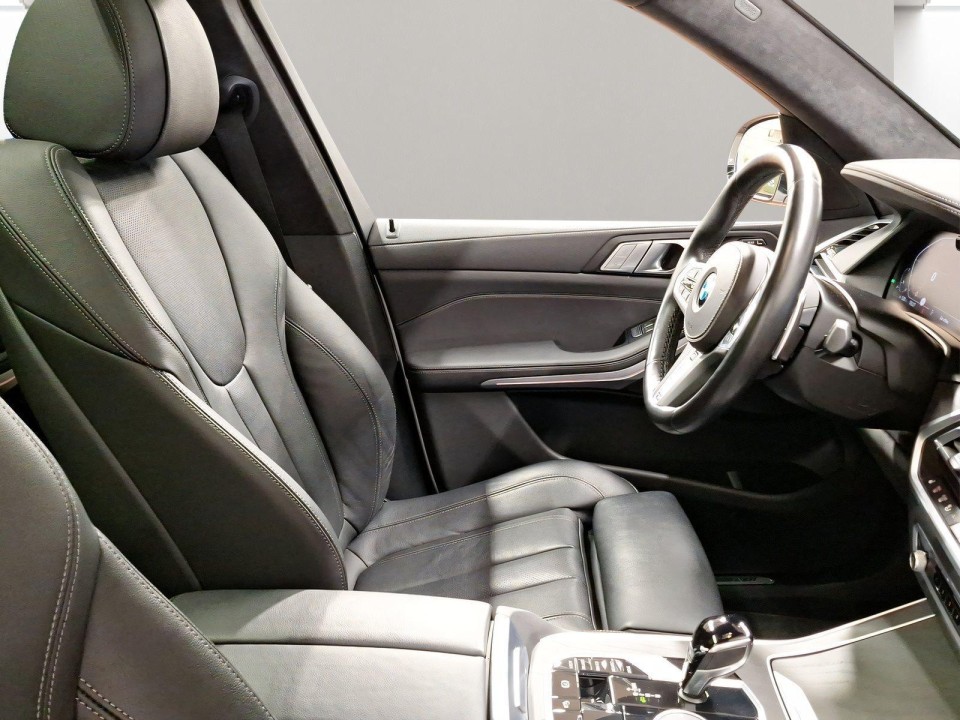 BMW X7 2022 — imagine 15