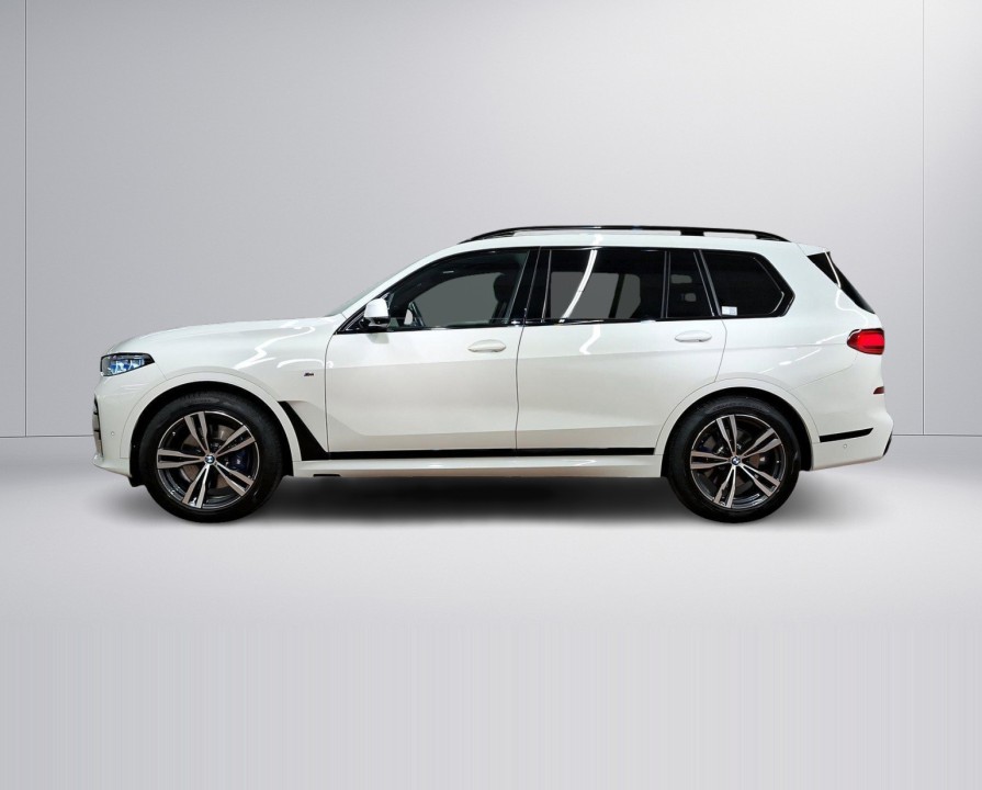 BMW X7 2022 — imagine 2