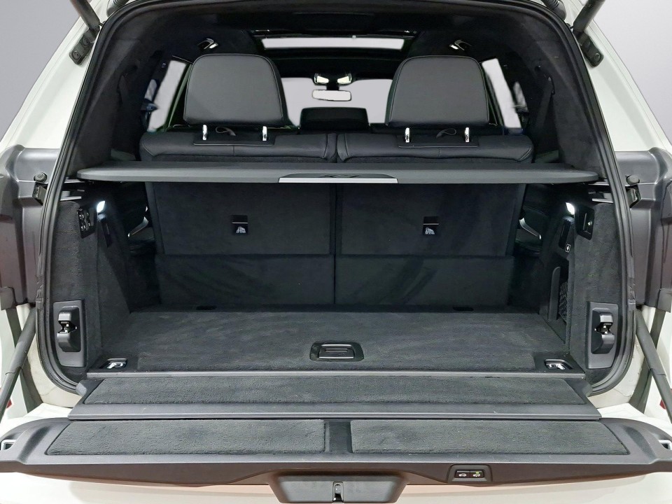 BMW X7 xDrive40i M-Sport - foto 17