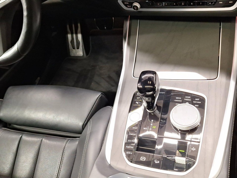 BMW X7 2022 — imagine 19