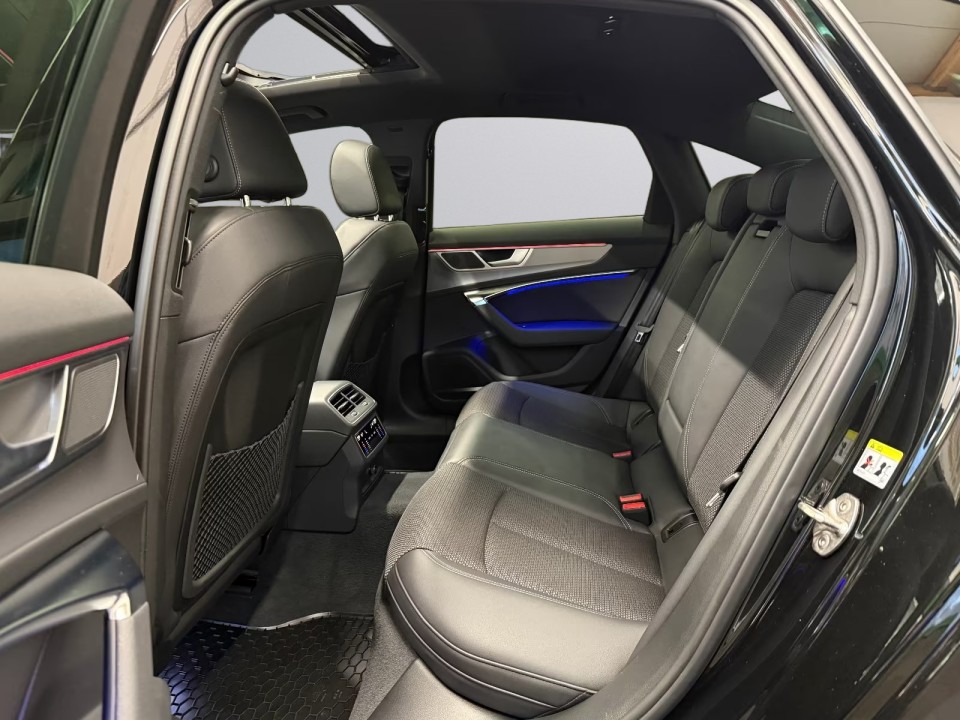 Audi A6 - foto 16