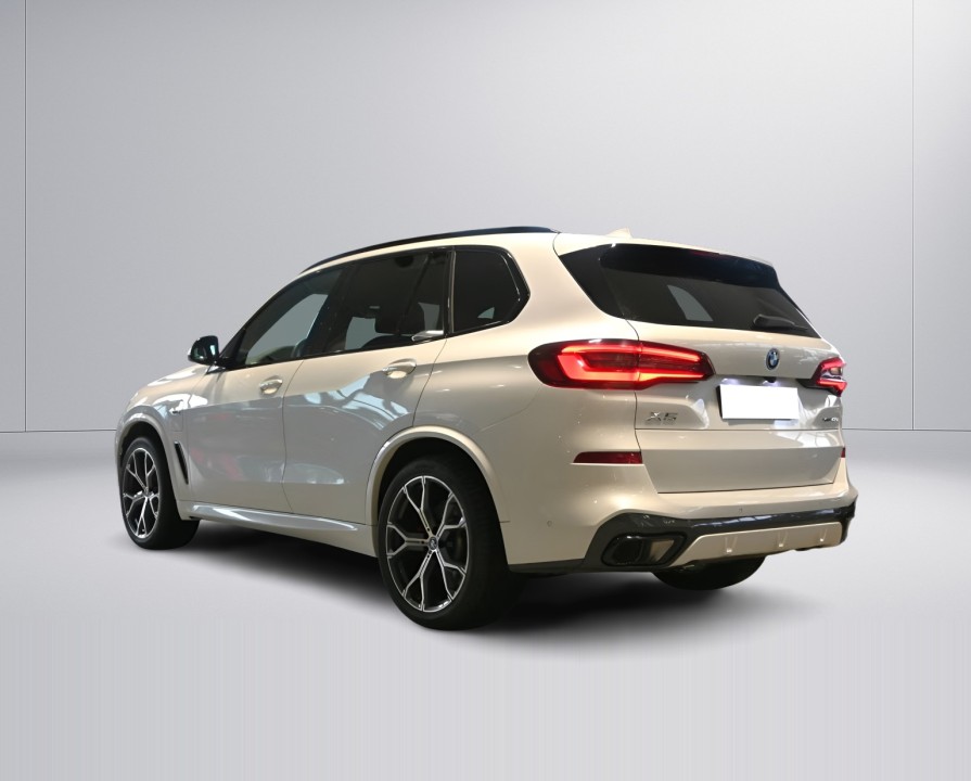 BMW X5 2022 — imagine 4