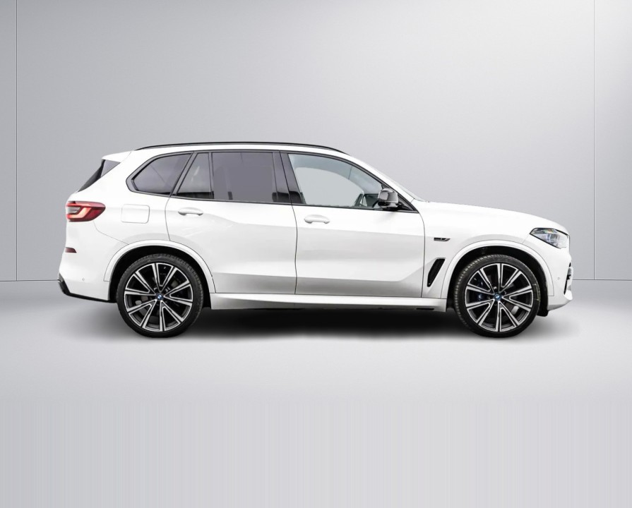 BMW X5 2022 — imagine 4