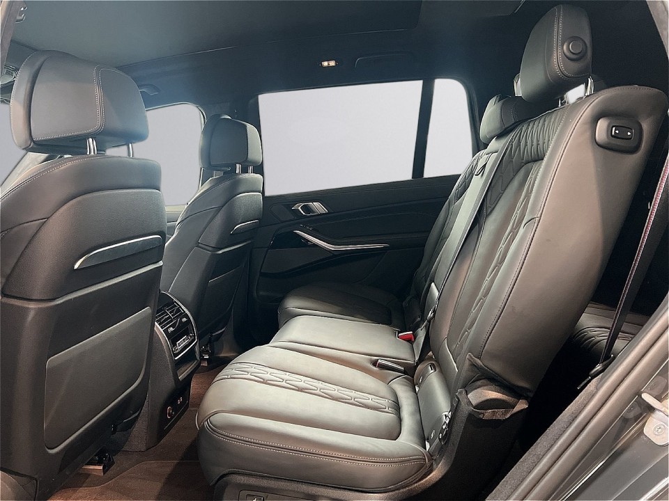BMW X7 2023 — imagine 18