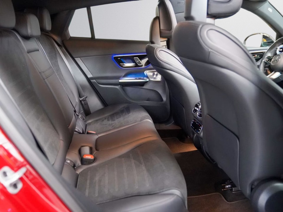 Mercedes-Benz GLC Coupé 300e 4MATIC AMG Line - foto 17