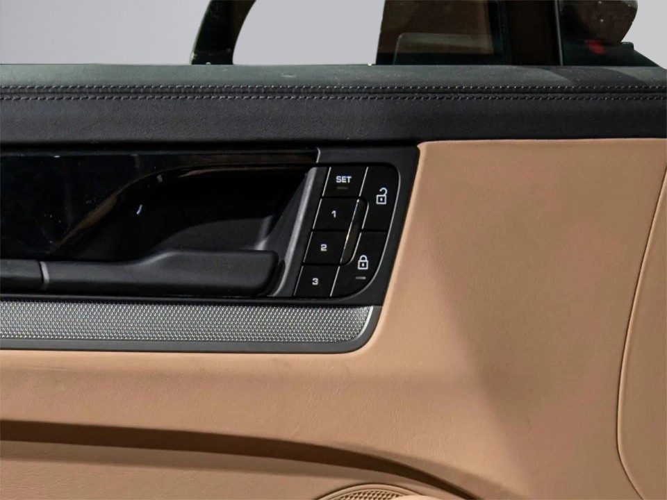 Porsche Cayenne E-Hybrid - foto 22
