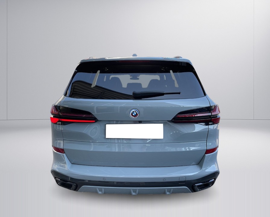 BMW X5 2024 — imagine 3