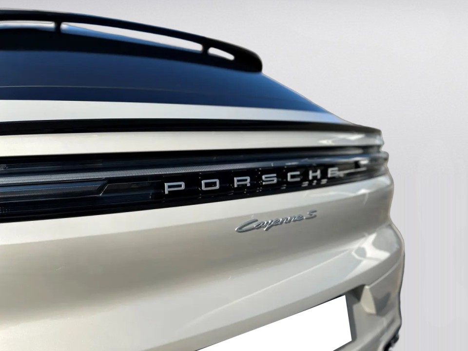 Porsche Cayenne Coupe S - foto 34