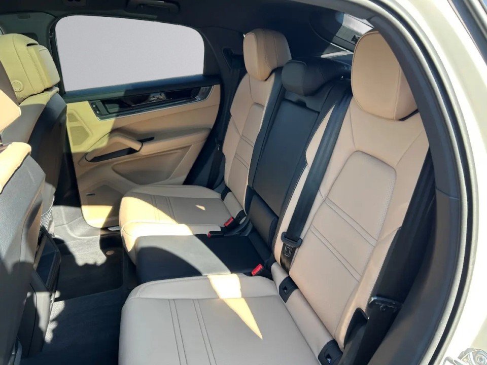 Porsche Cayenne Coupe S - foto 25