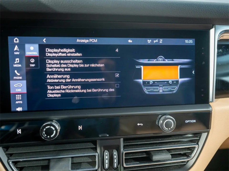Porsche Macan - foto 16