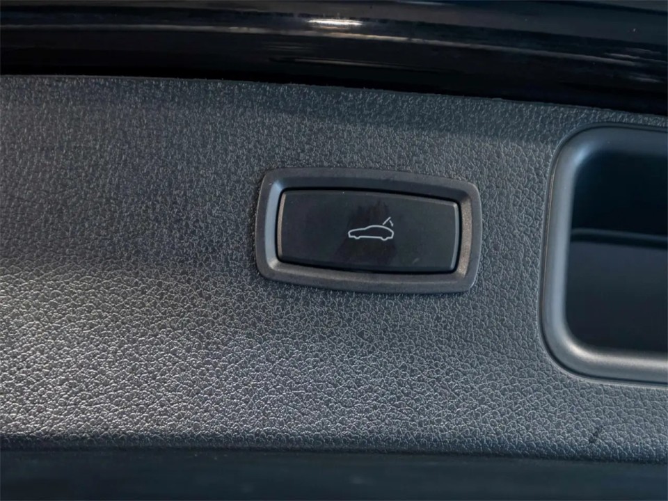 Porsche Macan - foto 27