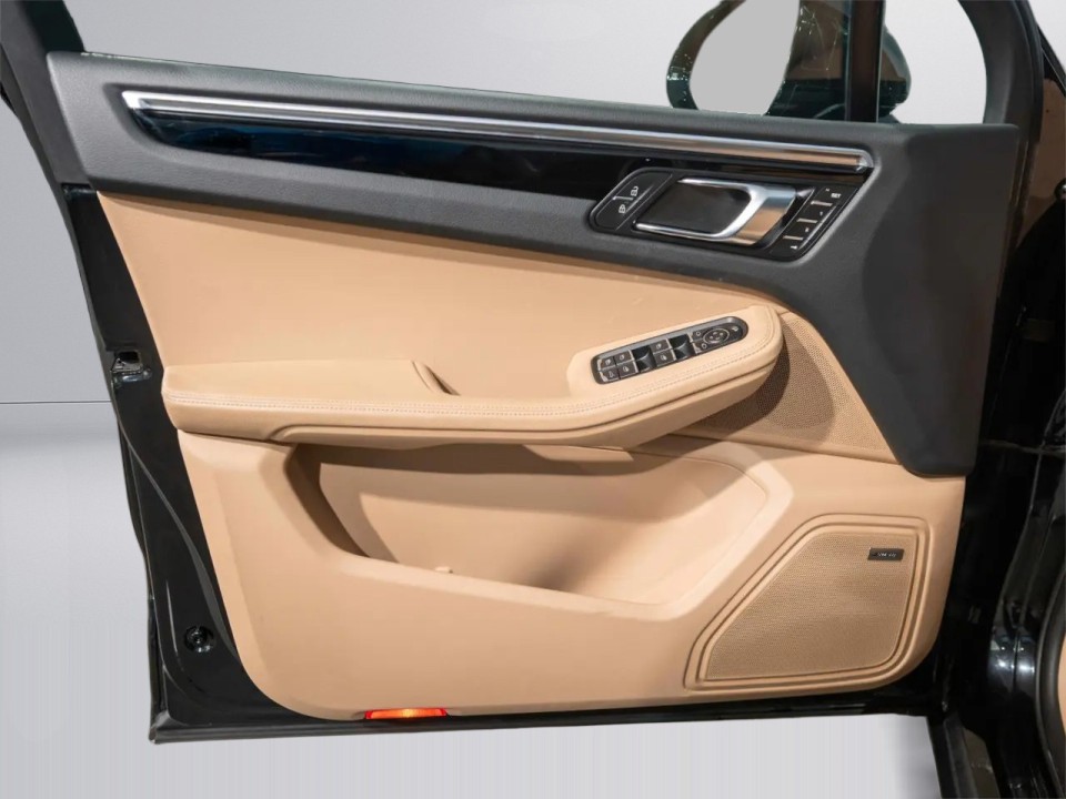 Porsche Macan - foto 24
