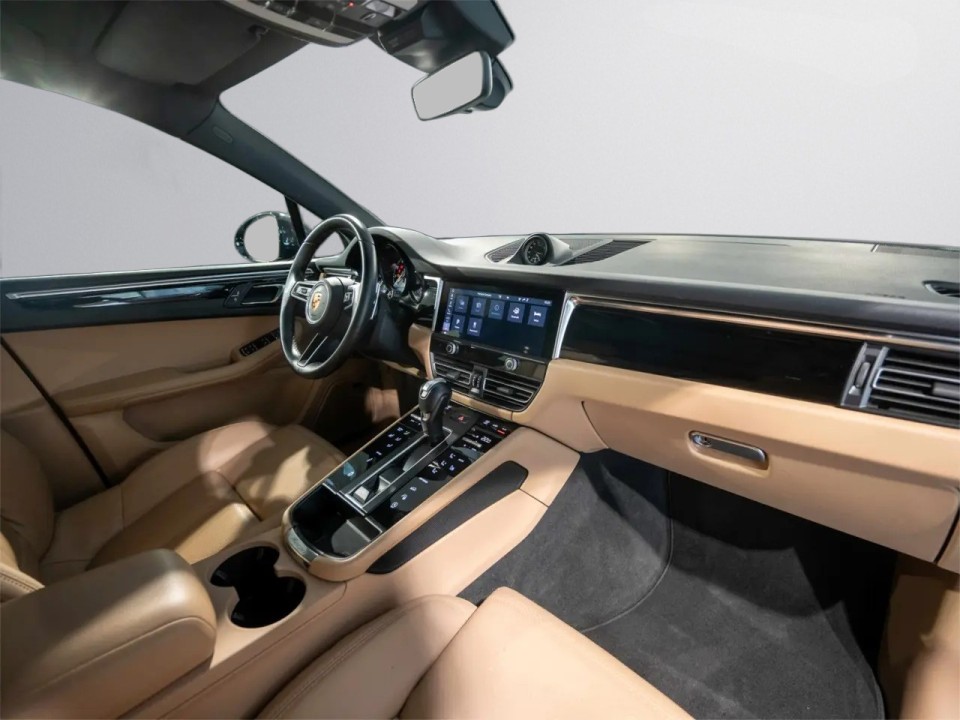 PORSCHE Macan 2023 — imagine 17