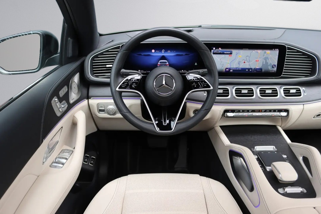 Mercedes-Benz GLE Coupé 400e 4MATIC AMG Line - foto 11