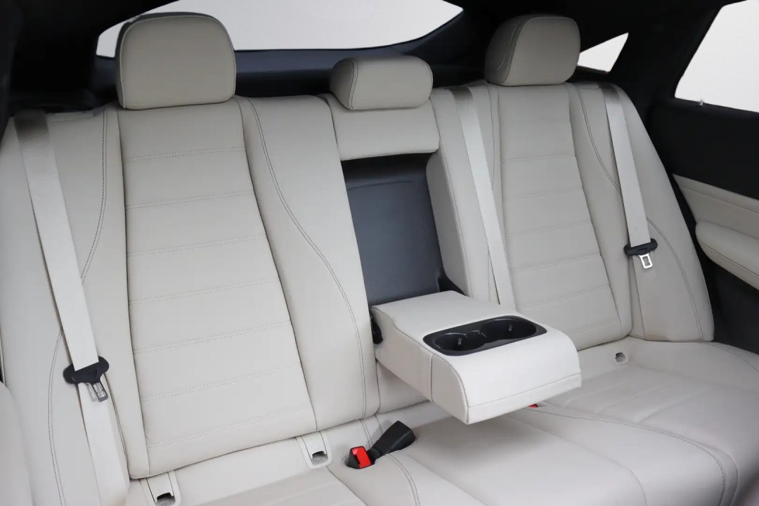 Mercedes-Benz GLE Coupé 400e 4MATIC AMG Line - foto 12