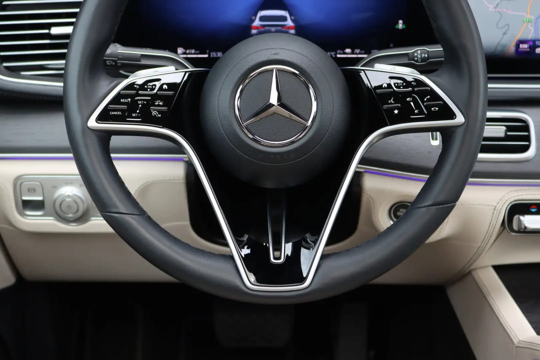 Mercedes-Benz GLE Coupé 400e 4MATIC AMG Line - foto 14