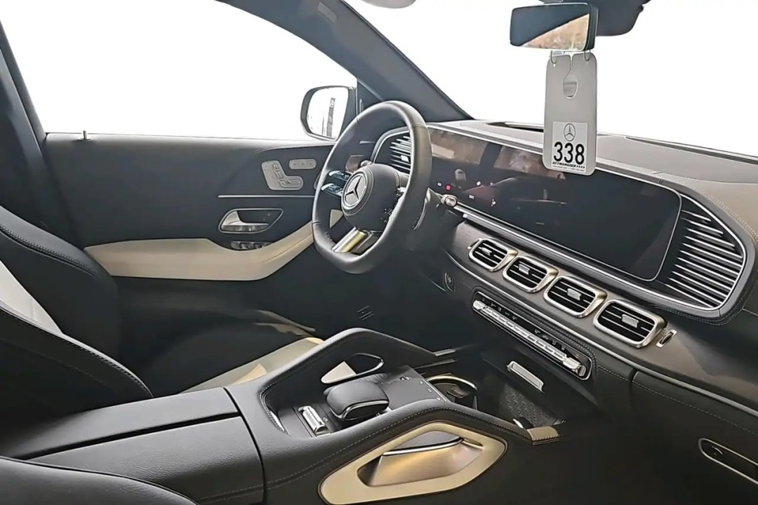 Mercedes-Benz GLE Coupé 400e 4MATIC AMG Line - foto 9