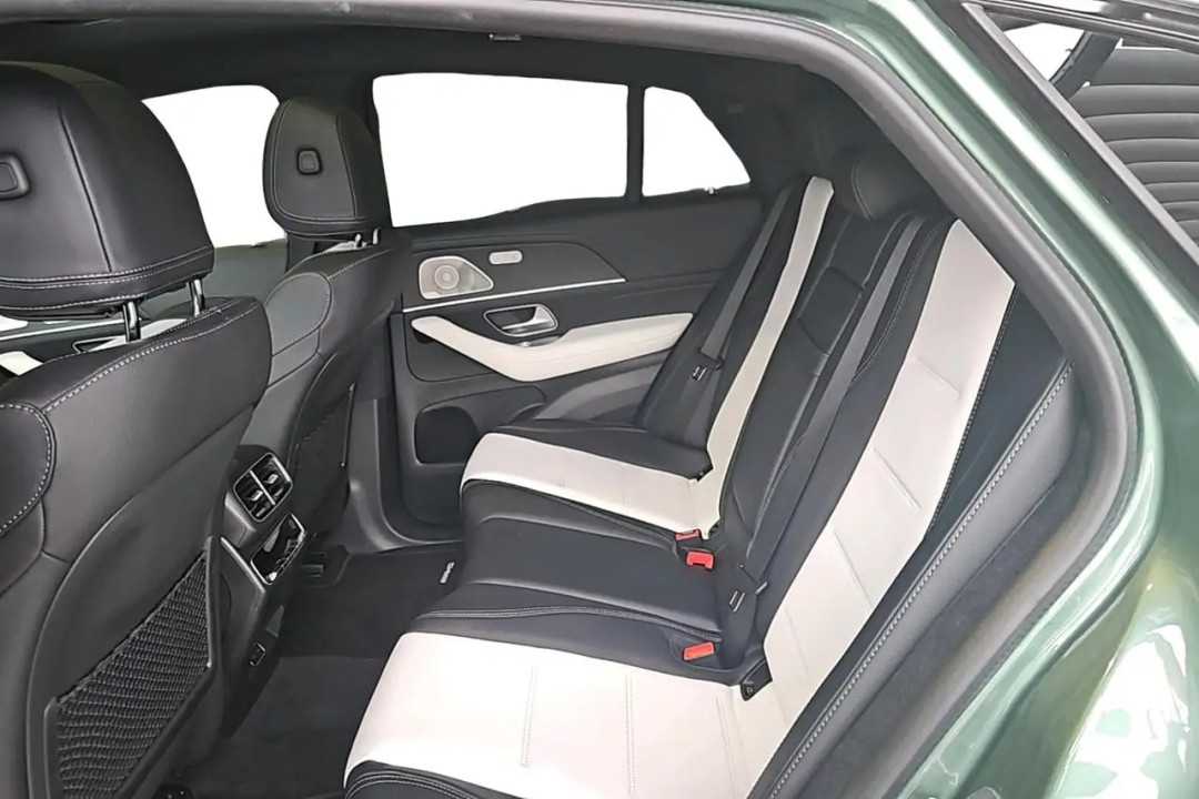 Mercedes-Benz GLE Coupé 400e 4MATIC AMG Line - foto 12