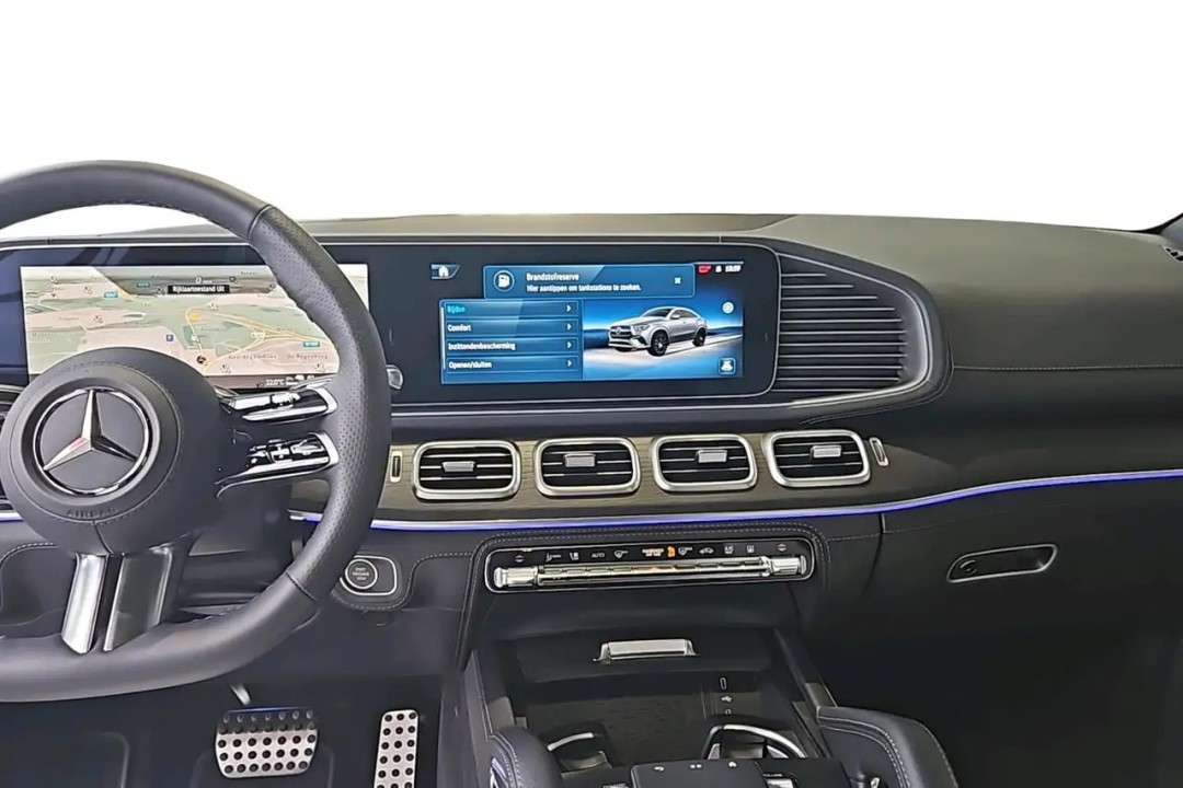 Mercedes-Benz GLE Coupé 400e 4MATIC AMG Line - foto 11