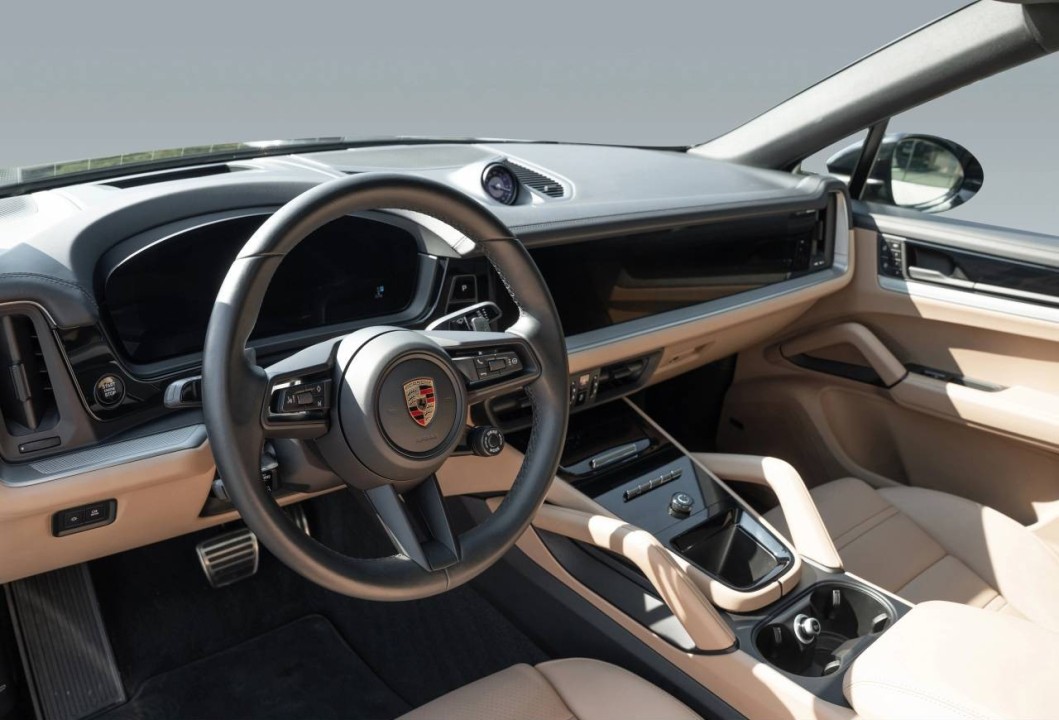 Porsche Cayenne Coupe S E-Hybrid (5)