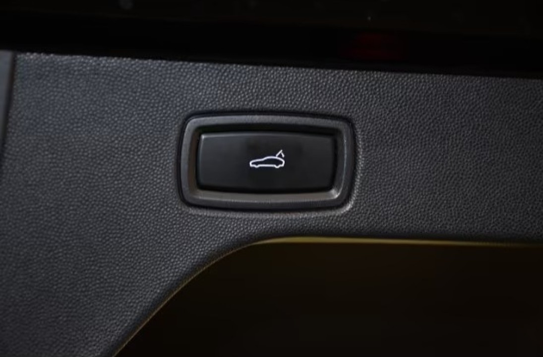Porsche Macan - foto 16