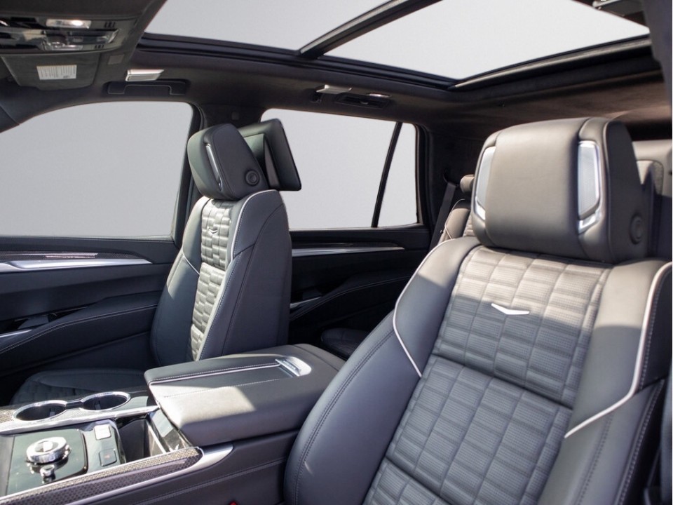 CADILLAC Escalade 2026 — imagine 20