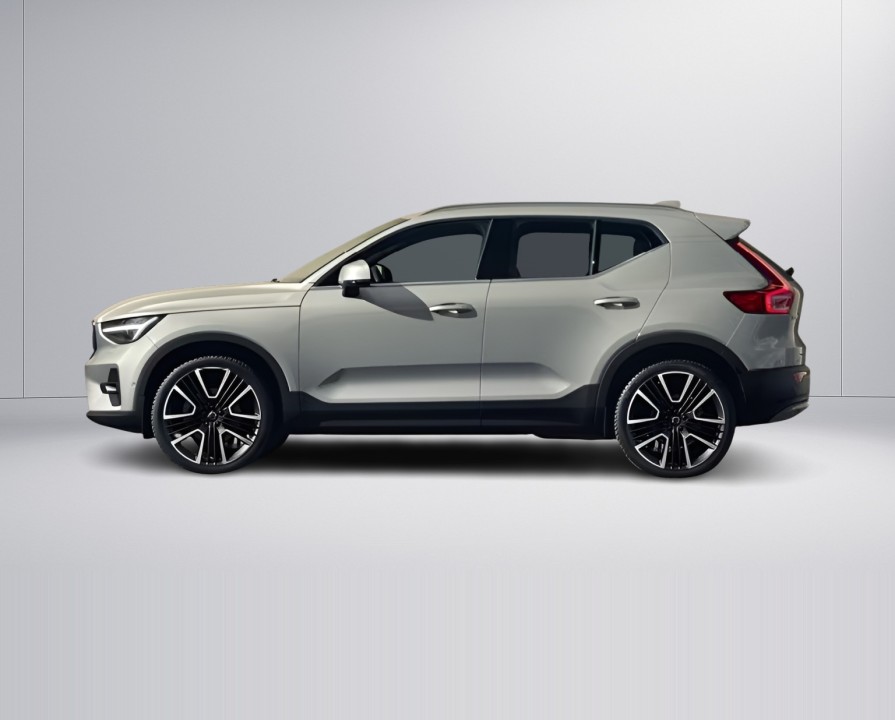 VOLVO XC60 2023 — imagine 2