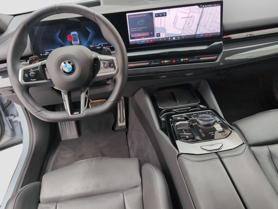 BMW Seria 5 520i M-Sport - foto 6