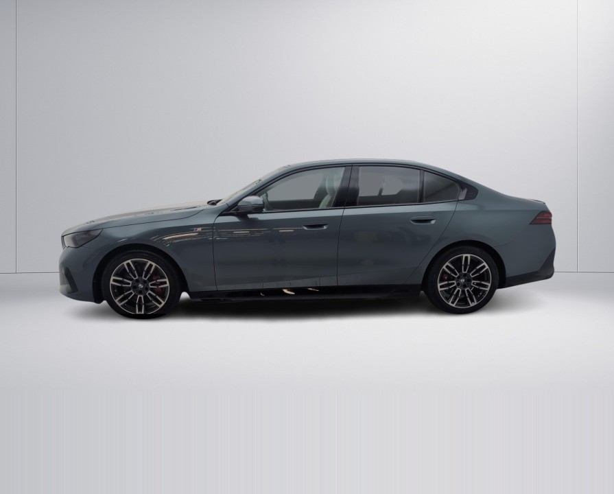 BMW i5 eDrive40 (5)
