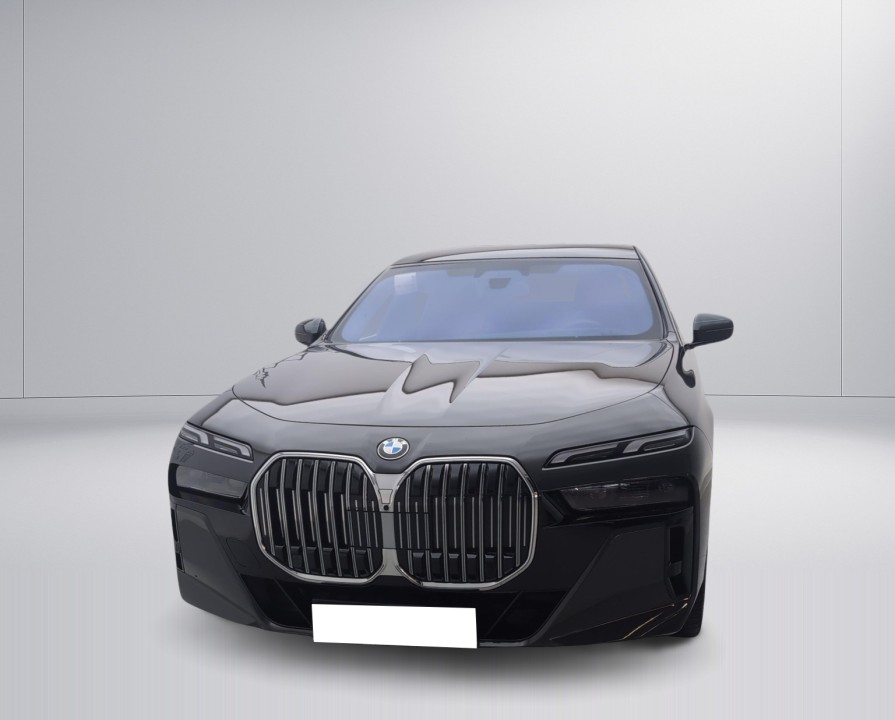 BMW 7 Series 2025 — imagine 2