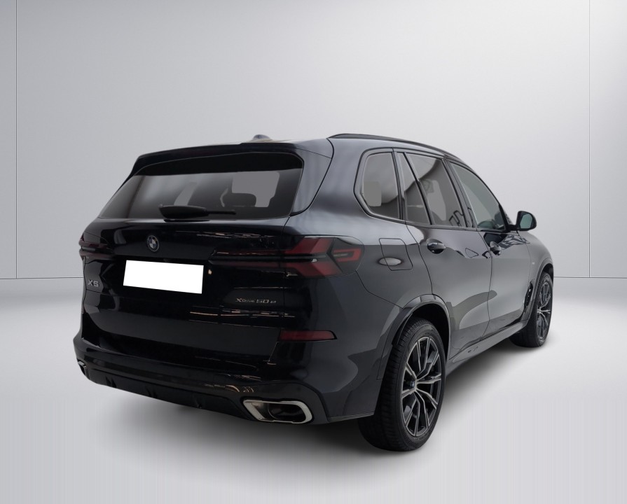 BMW X5 2023 — imagine 4