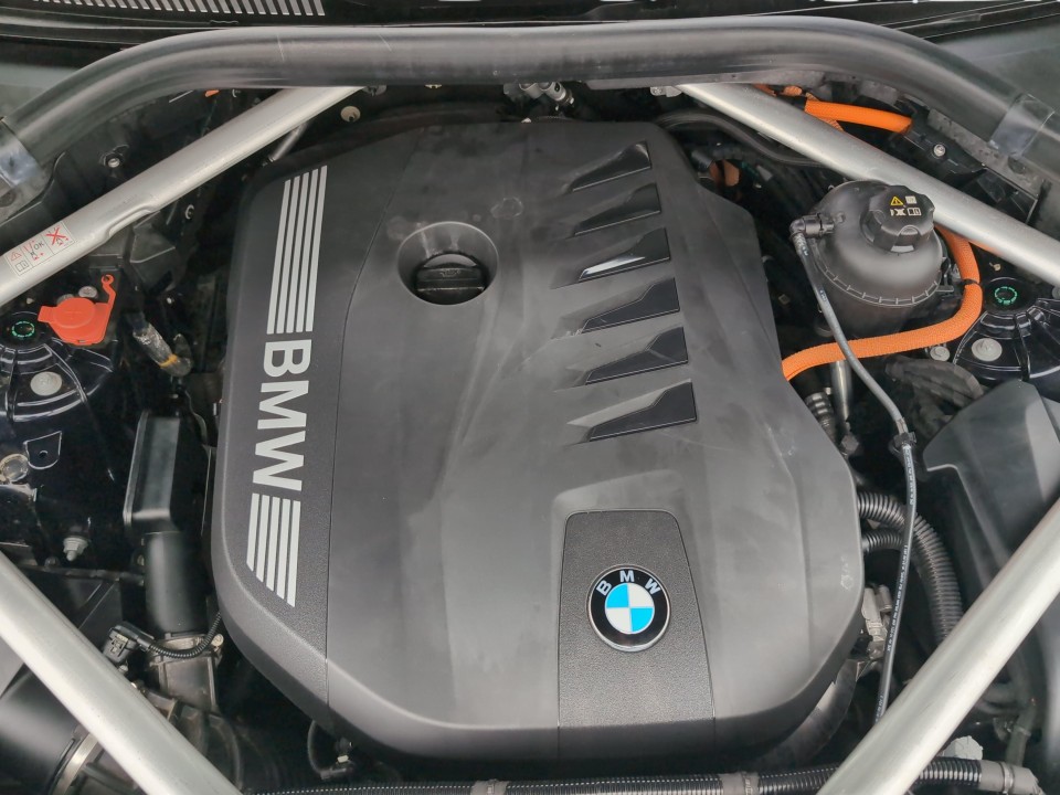 BMW X5 xDrive50e M-Sport - foto 12