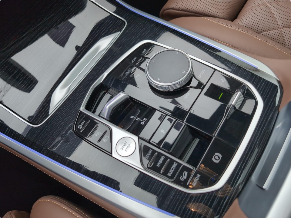 BMW X5 xDrive50e M-Sport - foto 9