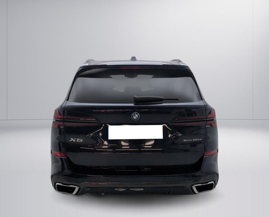 BMW X5 2023 — imagine 5