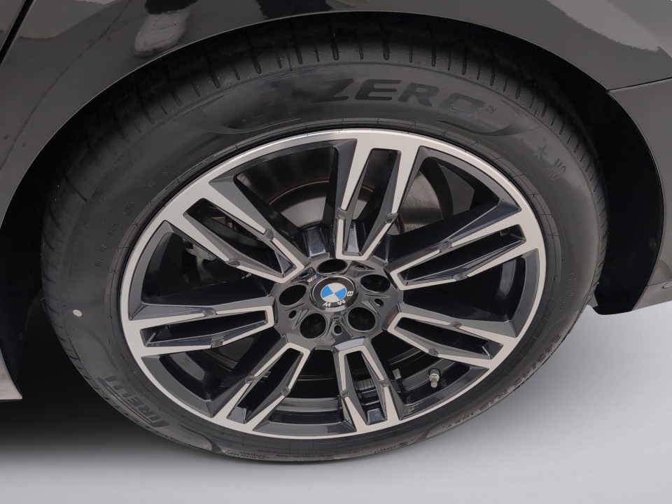 BMW Seria 5 520i M-Sport - foto 12