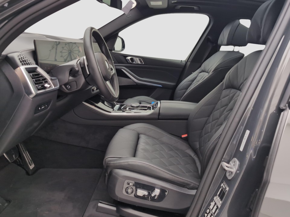BMW X5 xDrive30d M-Sport - foto 8