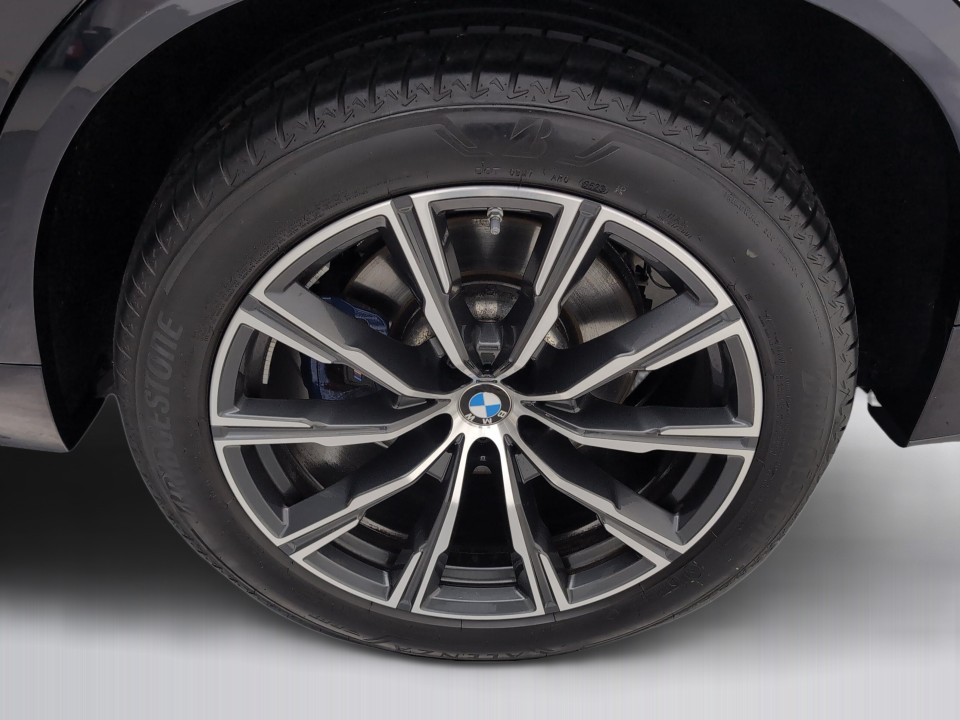 BMW X5 xDrive30d M-Sport - foto 13