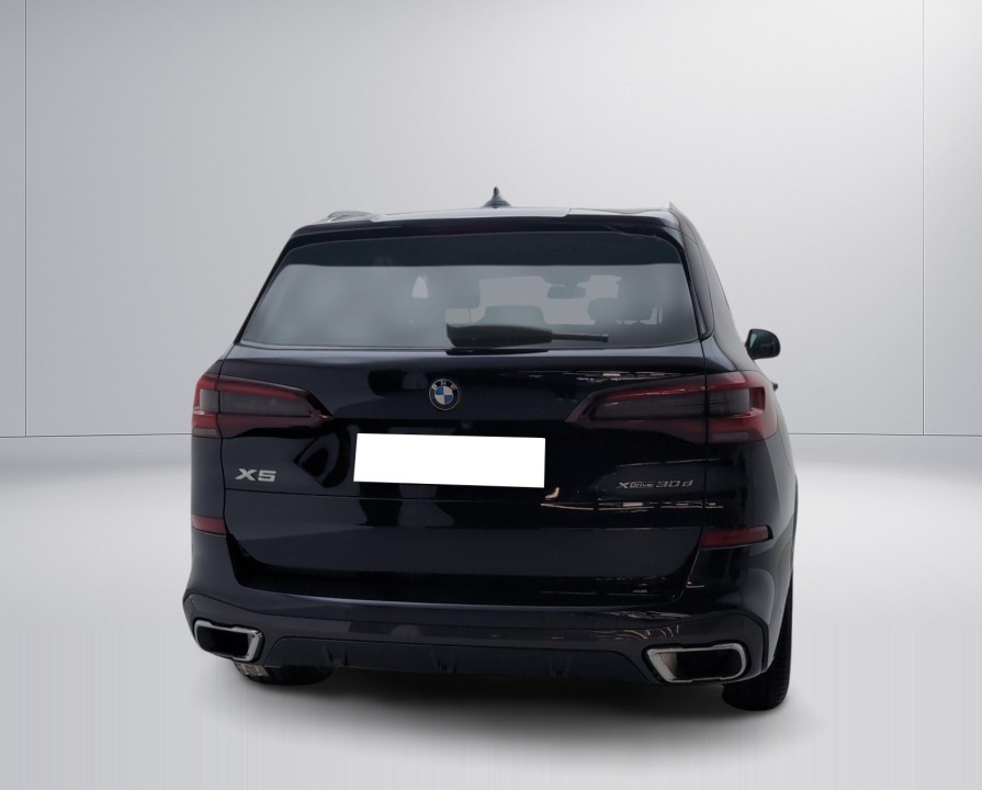 BMW X5 2023 — imagine 5