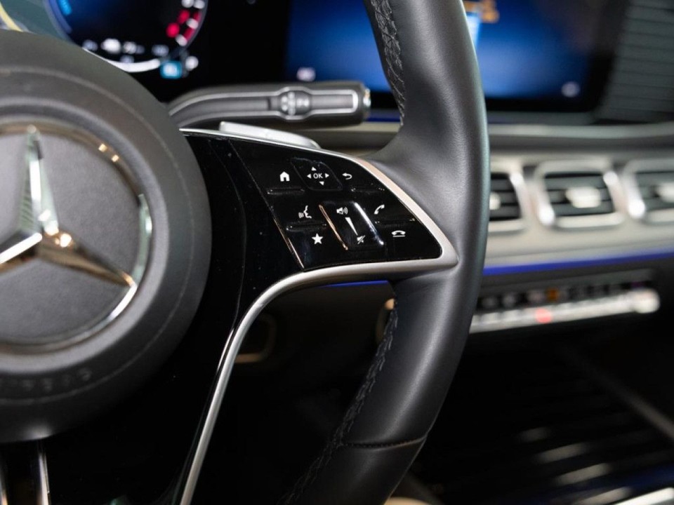 Mercedes-Benz GLE 400e 4MATIC AMG Line - foto 11