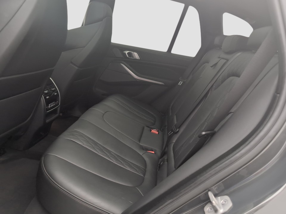 BMW X5 2023 — imagine 16