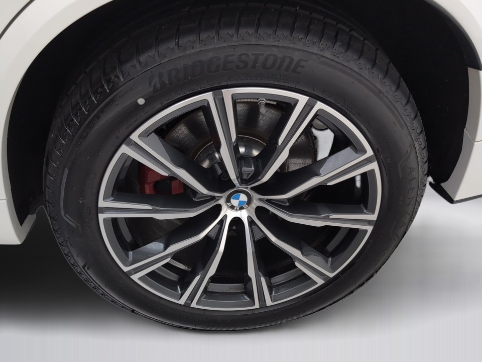 BMW X5 xDrive30d M-Sport - foto 13