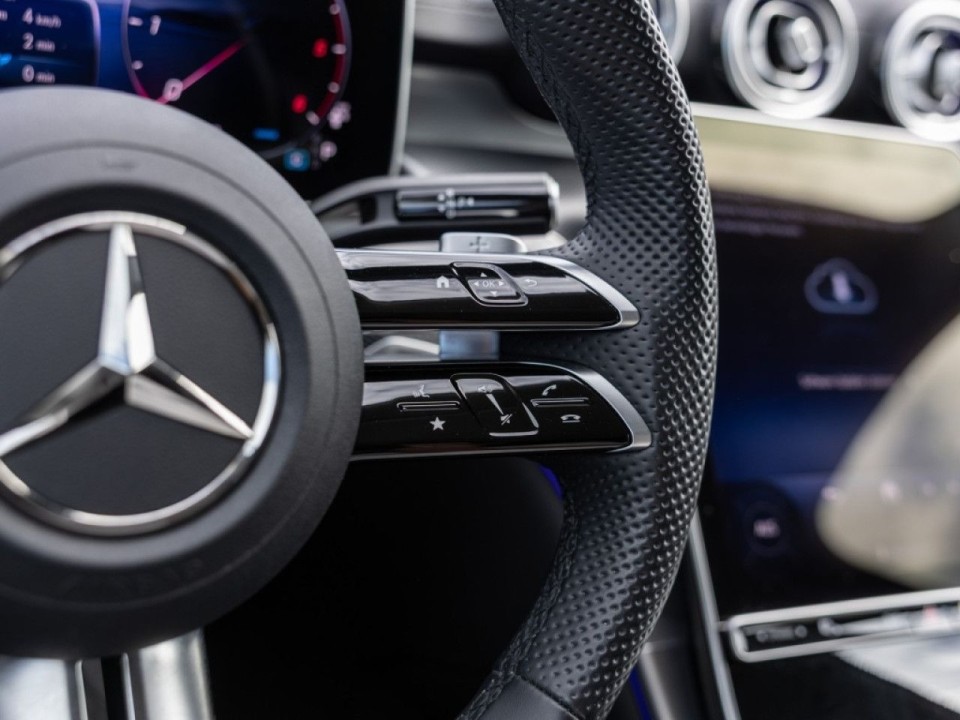 Mercedes-Benz C 220d AMG Line - foto 10