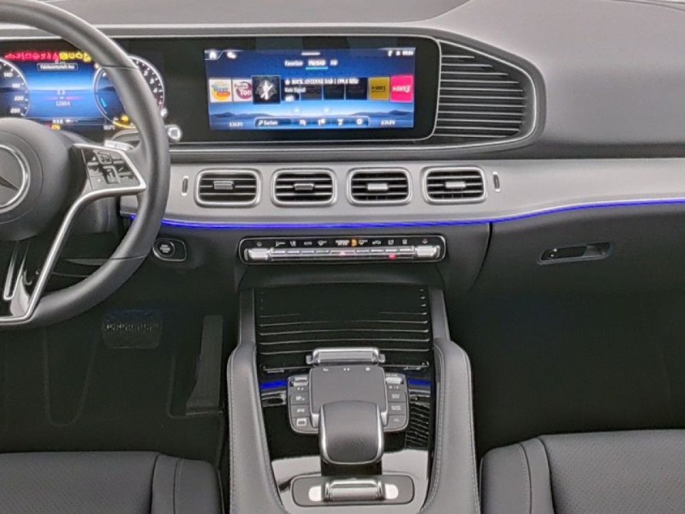 MERCEDES-BENZ GLE 2025 — imagine 17
