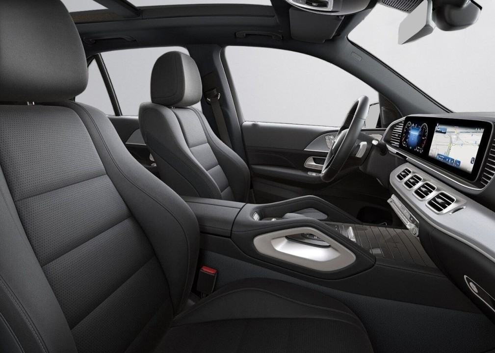 MERCEDES-BENZ GLE 2025 — imagine 4