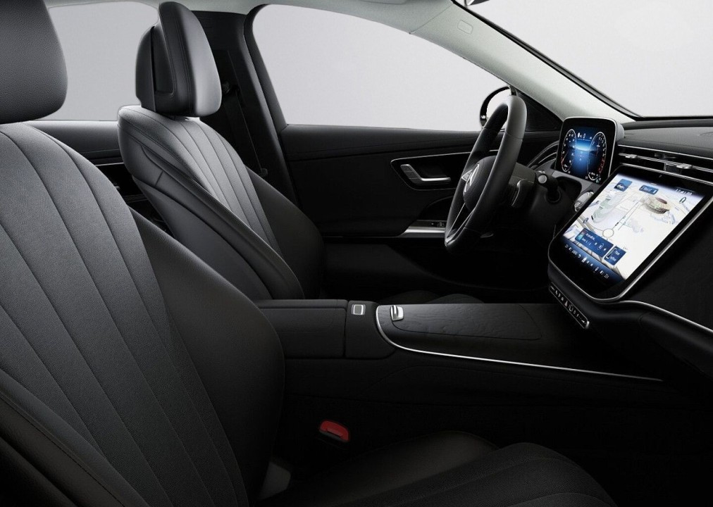 MERCEDES-BENZ E-Class 2025 — imagine 4