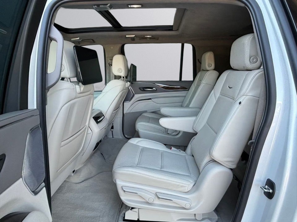 Cadillac Escalade ESV Sport Platinum 6.2 V8 - foto 25